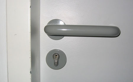 doorhandle01.jpg