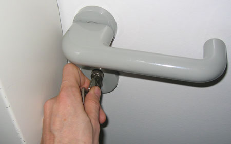 doorhandle03.jpg